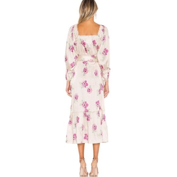 NICHOLAS Pleated Prairie Floral Belted Midi Dress - Picture 4 of 15